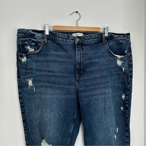 Abercrombie & Fitch The Skinny High Rise Jeans Distressed Medium Wash Size 36 - Picture 3 of 11
